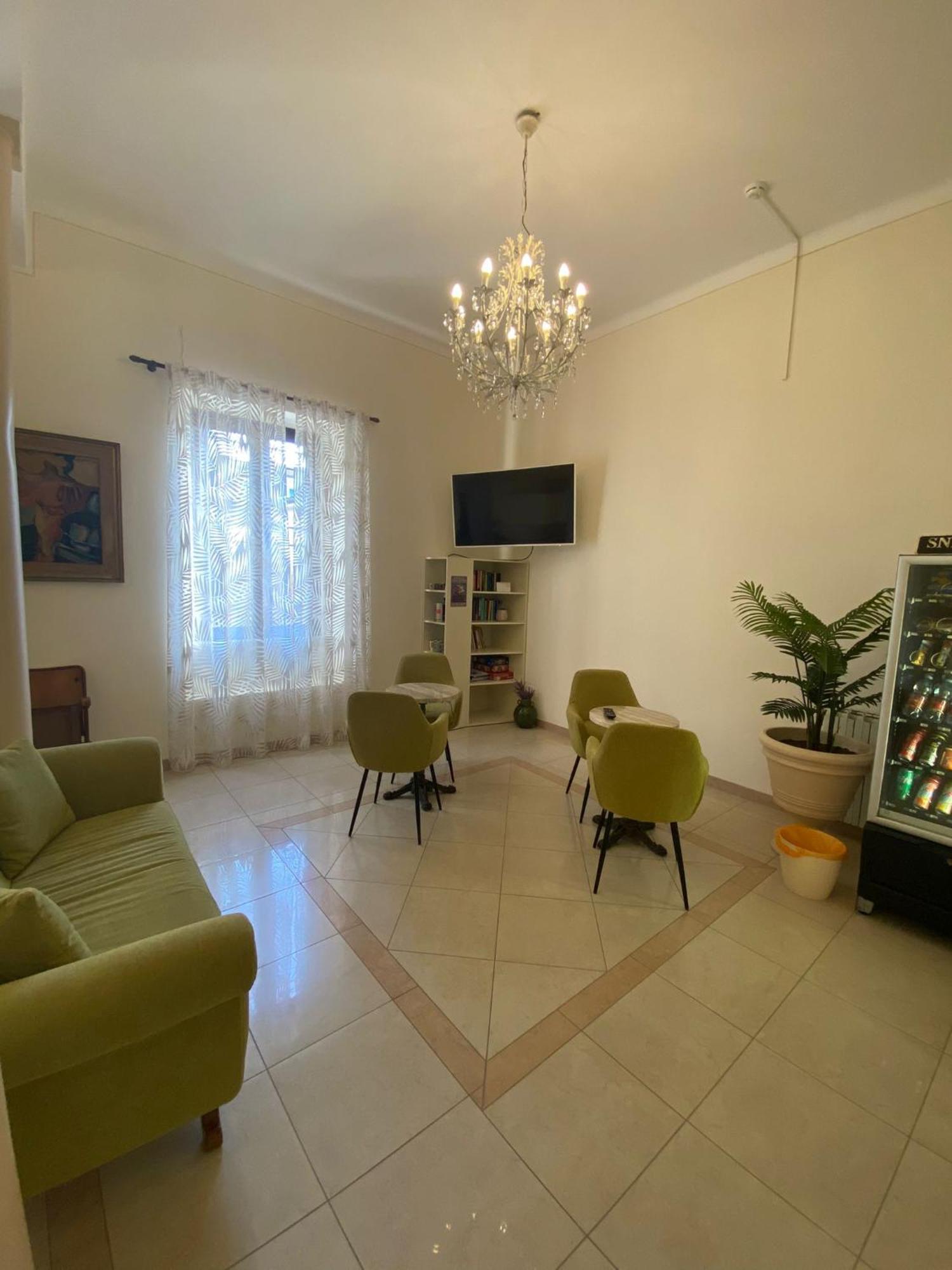 Hotel Virginia مارينا دي ماسا المظهر الخارجي الصورة
